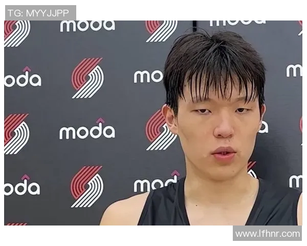 波特兰开拓者队四连败暴露防守漏洞，杨瀚森未获机会引发换帅危机
